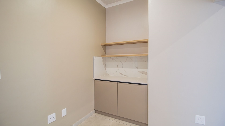 4 Bedroom Property for Sale in Country Club Western Cape